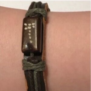 NWOT Artisan Brown Black And Sage Bone Dragonfly Bracelet